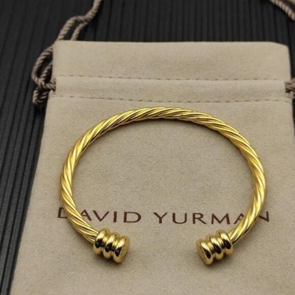 David Yurman Twisted Gold Bracelet - With Original Box - Picture 1 of 6